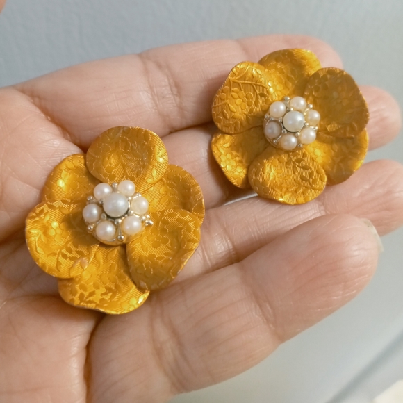 Jewelry Vintage Flower Earrings Poshmark